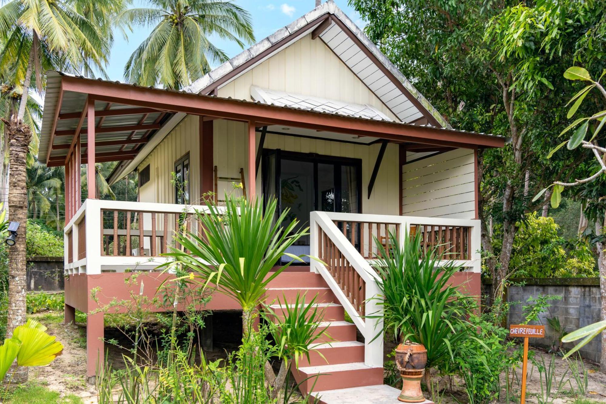 Hotel Tropical Heavens Garden Samui 3*